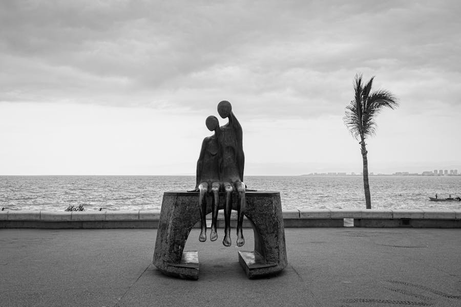 buying house in puerto vallarta